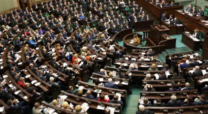 PKW: kandydaci 117 komitetów powalczą o Sejm i Senat