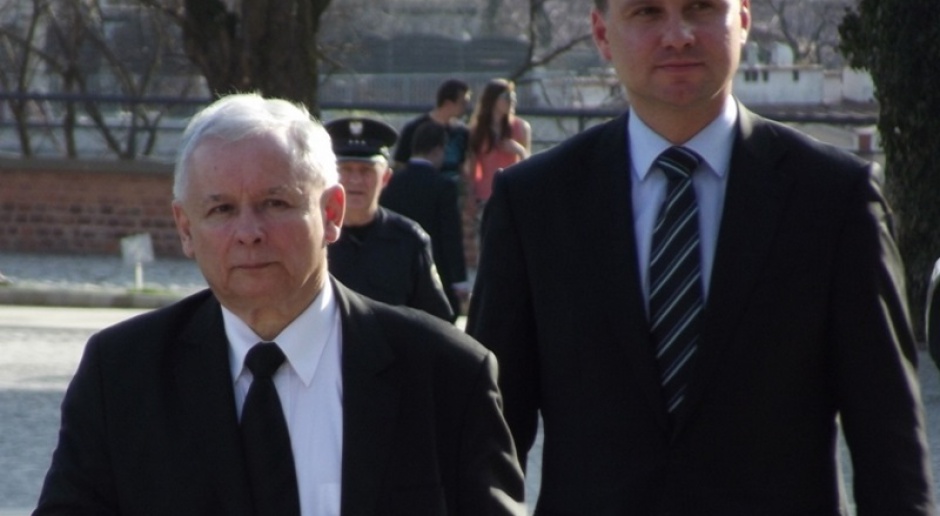 Nocne spotkanie prezydenta z Kaczyńskim. &quot;Budują wspólny front&quot;?