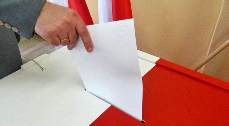 Błędy w kartach, nieważne głosy: Jak głosować w wyborach parlamentarnych?