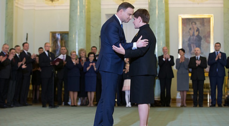 Zaprzysiężenie nowego rządu: Prezydent powoła premier Beatę Szydło i Radę Ministrów