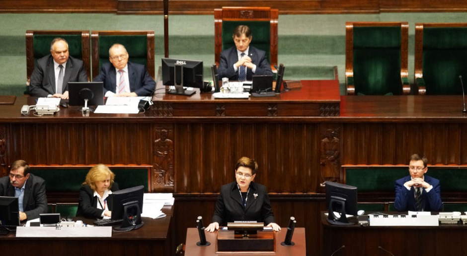 Sejm udzielił wotum zaufania rządowi Beaty Szydło