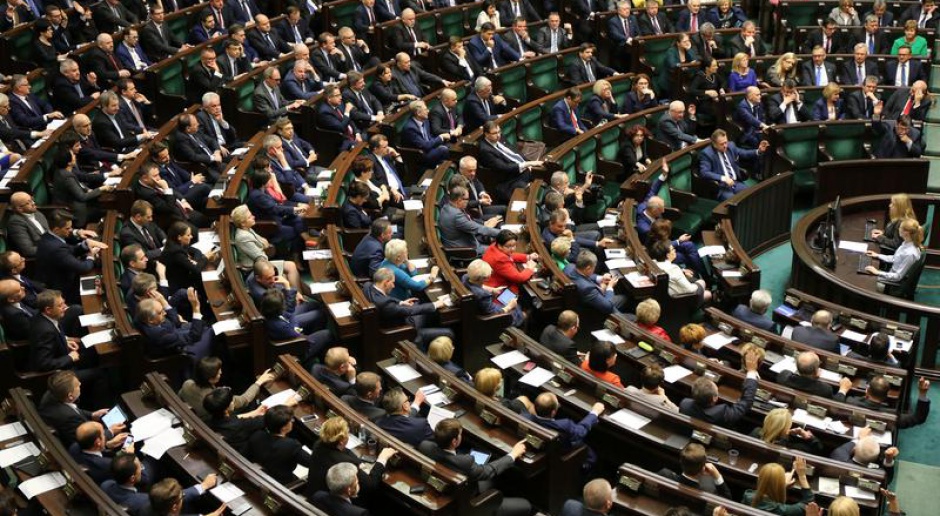 Sejm za 70-proc. podatkiem od odpraw dla prezesów 