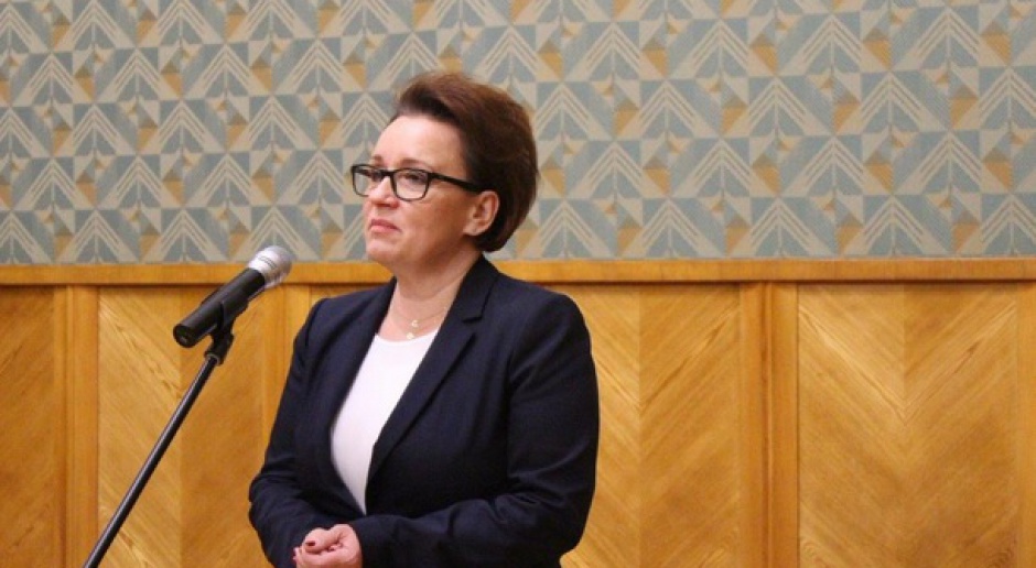 Minister edukacji narodowej odwiedziła dzieci przybyłe ze wschodniej Ukrainy