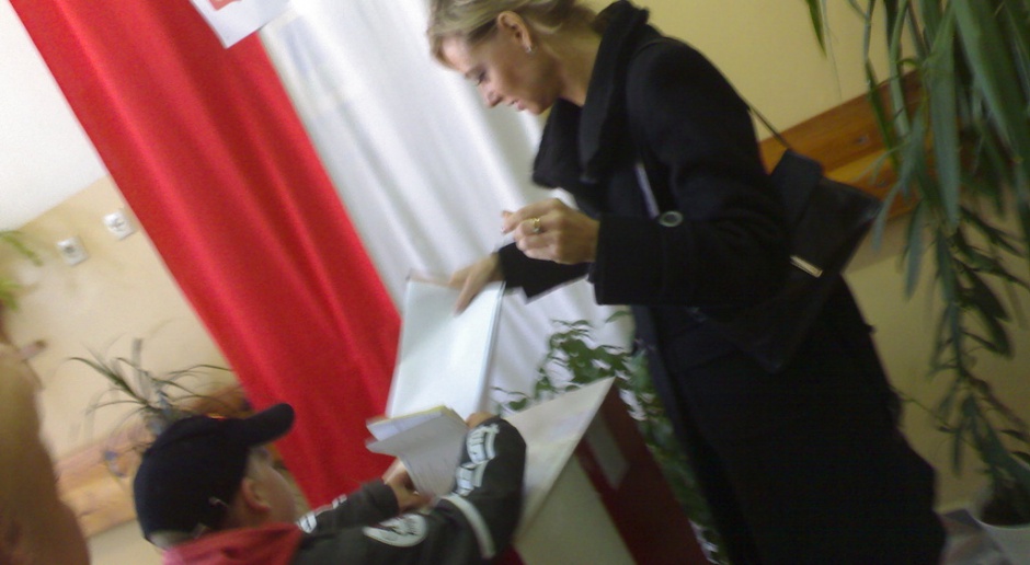 Krajowe Biuro Wyborcze kupi przeźroczyste urny do głosowania