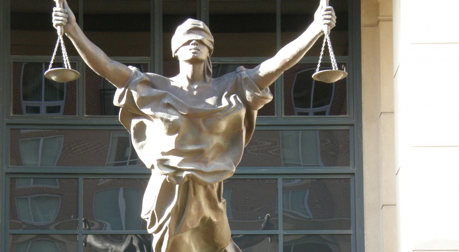 Rząd Beaty Szydło przyjął projekt noweli ustawy o kosztach sądowych