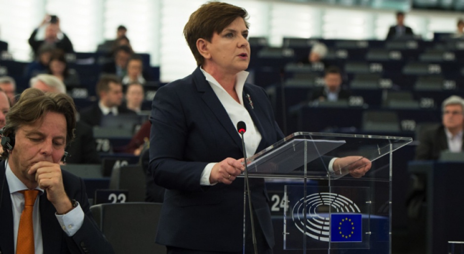 Premier Szydło prostuje słowa o uchodźcach z Ukrainy, które padły w Parlamencie Europejskim 