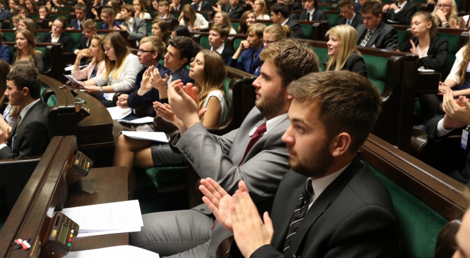XXII sesja Sejmu Dzieci i Młodzieży. Rekrutacja rusza pod koniec lutego