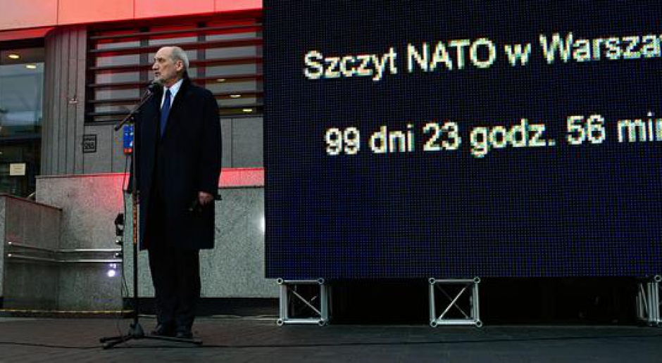 Macierewicz przed szczytem NATO: Mamy podstawy czuć się bezpiecznie