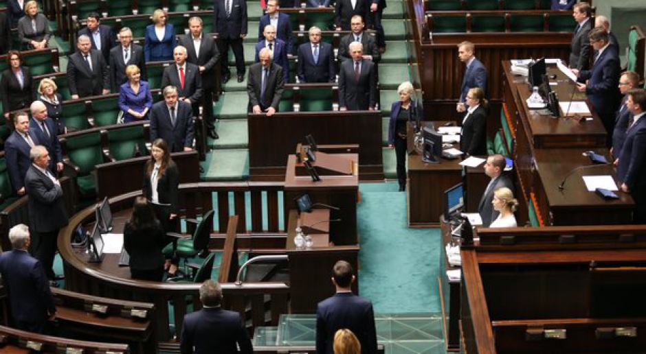 Sondaż: Polacy coraz lepiej o pracy Sejmu. Tak dobrze nie było od lat