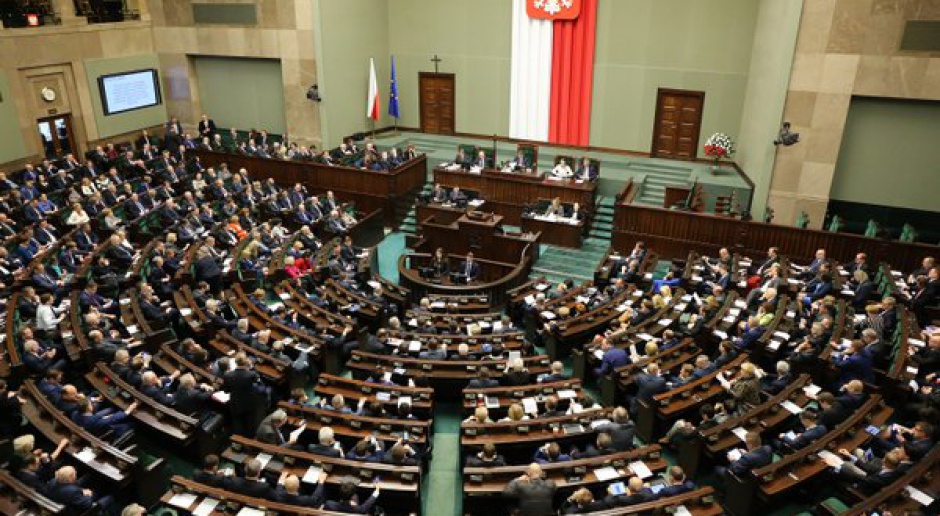 Sejm uchwalił nowelę pozwalającą na pierwokup prywatnych lasów przez państwo