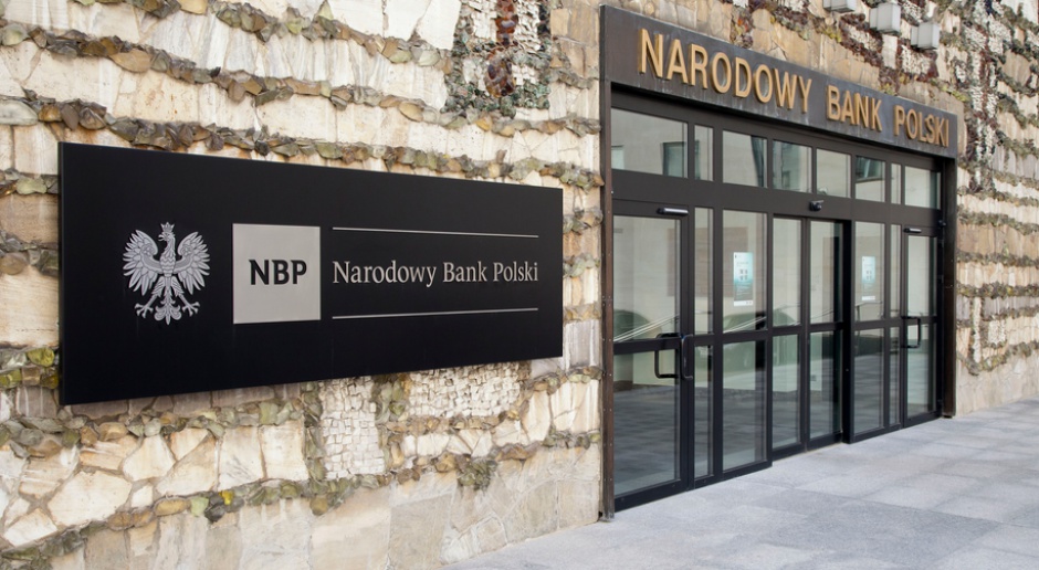 NBP szacuje, że deflacja zagości w Polsce jeszcze w 2016 r.