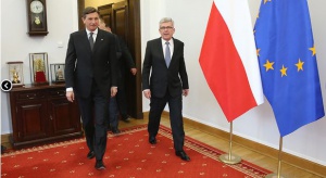 Niech Waszczykowski pozostanie ministrem – radzi marszałek Senatu