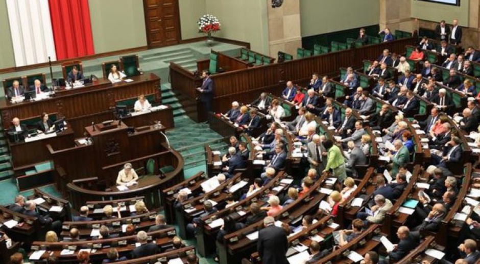 Sejm, Senat, rząd, ministerstwa: kalendarium wydarzeń 25-1 maja 2016 r.