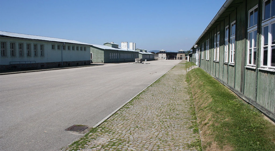 MSZ: 71. rocznica wyzwolenia obozów koncentracyjnych systemu Mauthausen-Gusen