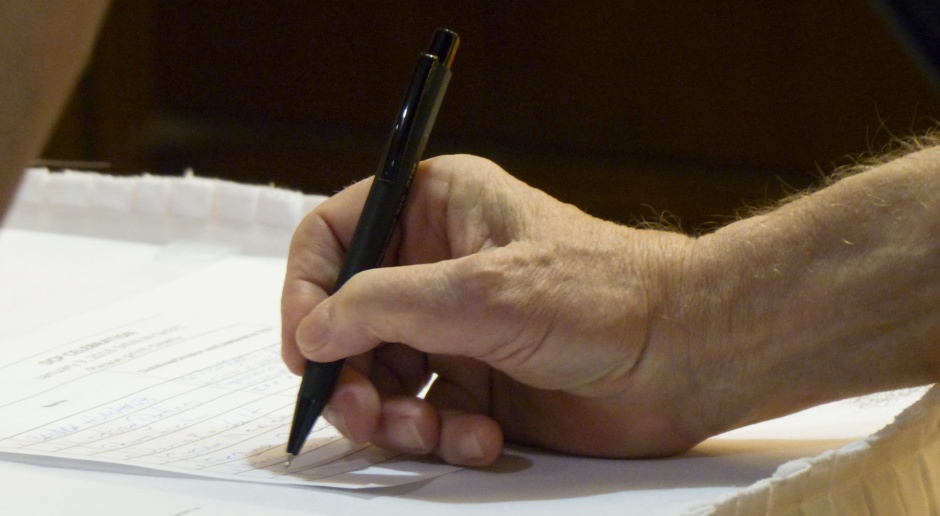 Sejm przegłosował przepisy o zatrudnieniu. Praca tylko na piśmie