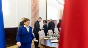 Polityczny tydzień: podsumowanie rządu, Sejm nt. ustawy antyterrorystycznej spotkania ws. TK 