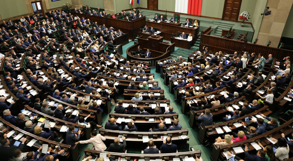 Sejm, zadłużenie: Polscy posłowie toną w długach