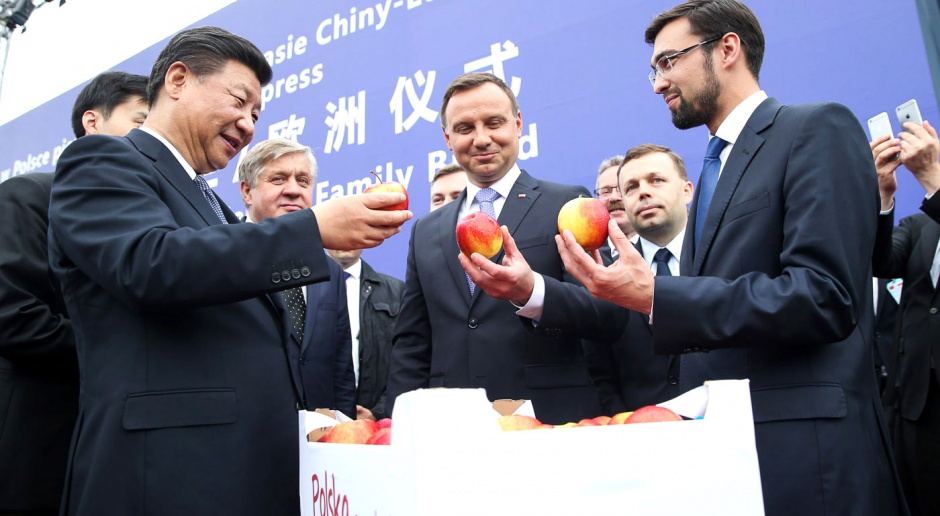 Wizyta prezydenta Chin: Polskie jabłka smakowały politykom z Chin