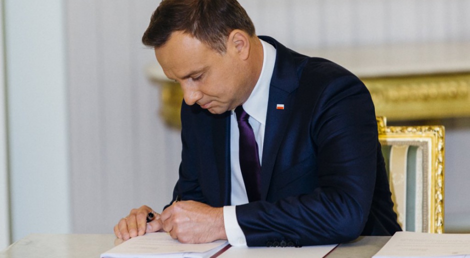 Prezydent podpisał nowelę ustawy wspierającej rozwój sieci szerokopasmowych