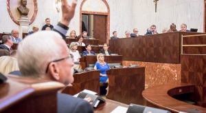 Ustawa o działalności leczniczej: Kolejny apel samorządowców do Andrzeja Dudy