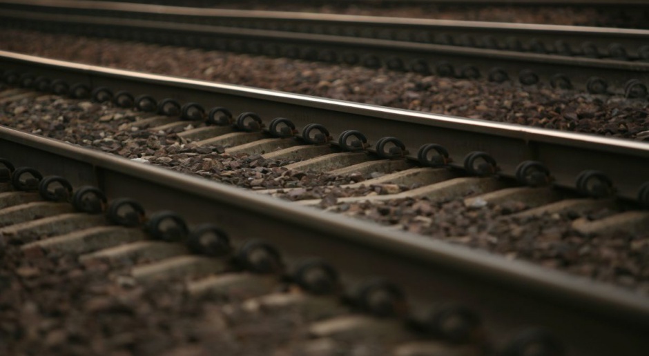 Senat: Prace związane z inwestycjami kolejowymi zostaną przyspieszone