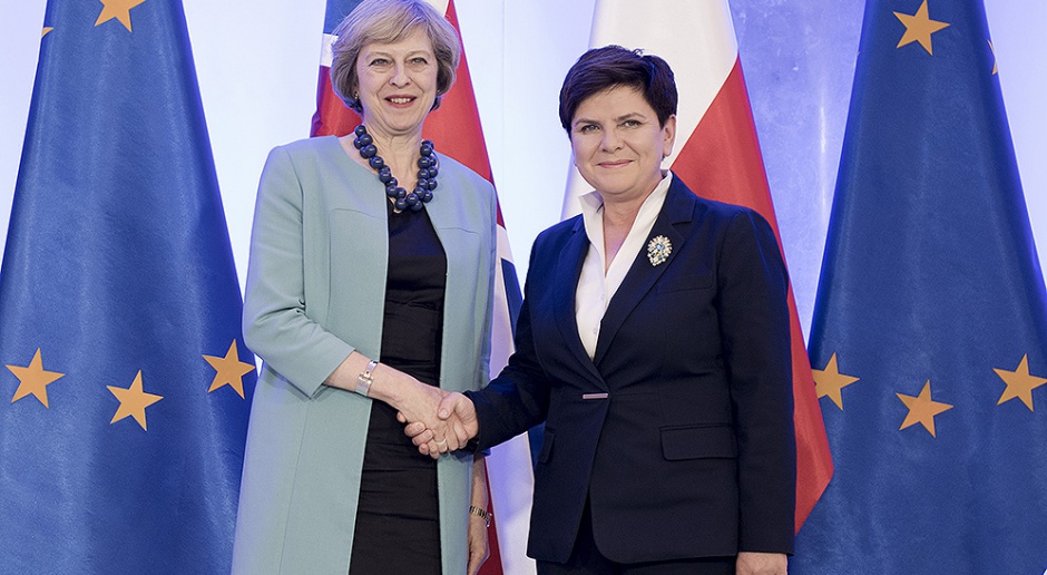 Szefowa brytyjskiego rządu w Polsce. Rozmawia z premier Szydło