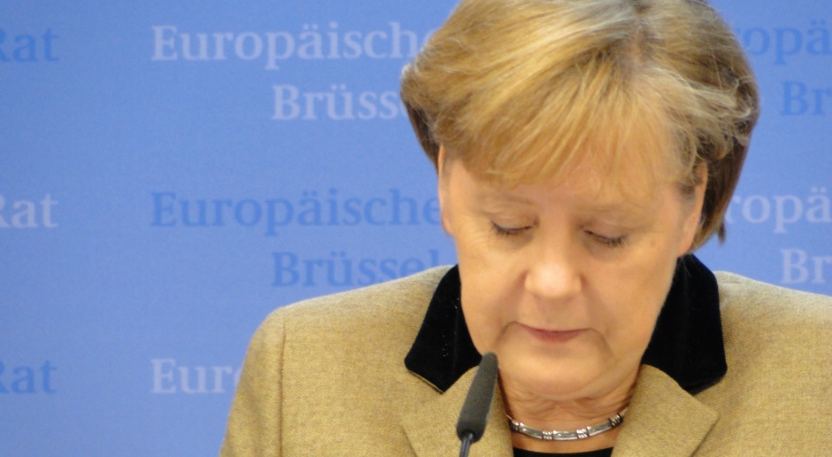 Merkel w Warszawie: Kanclerz może nie usłyszeć konkretów od V4