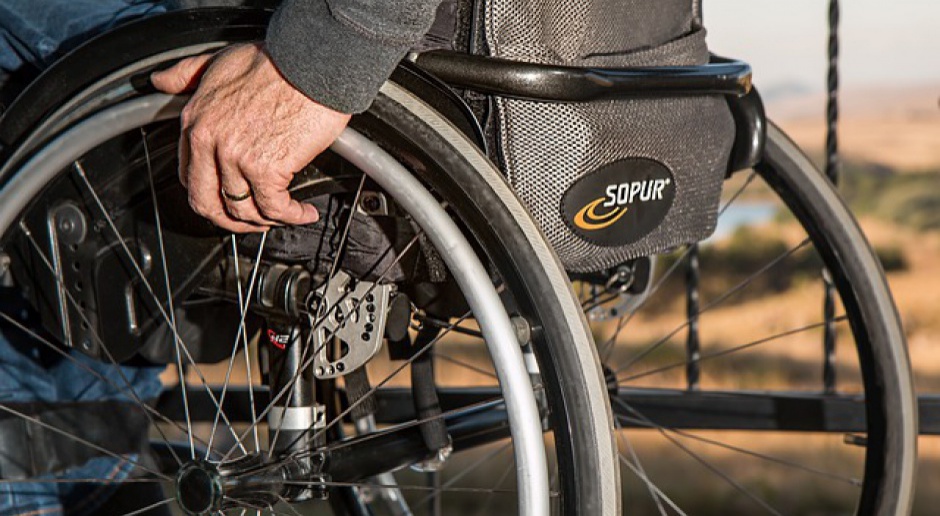 Niepełnosprawny stracił rentę. RPO prosi Senat o zmianę prawa