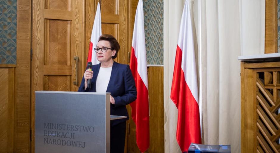 Reforma oświaty, Zalewska: Będzie zmiana ustawy o dochodach samorządów uwzględniająca sześciolatki 