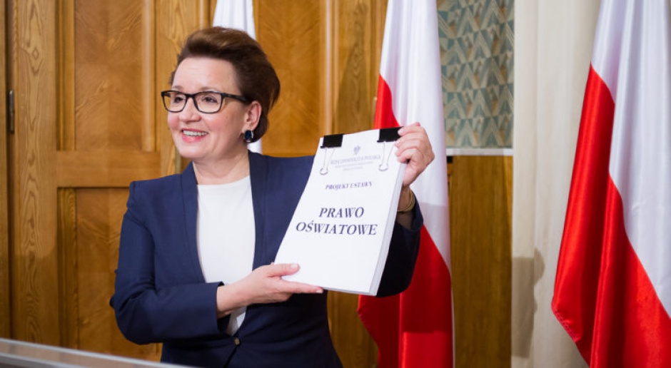 Reforma oświaty: PO złoży wniosek o wotum nieufności wobec minister Zalewskiej
