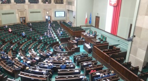 Sejm znowelizował tegoroczny budżet. Rolnicy dostaną zaliczki na dopłaty