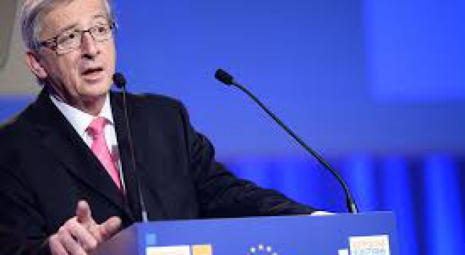 CETA wisi na włosku. Juncker zapowiada kolejne negocjacje