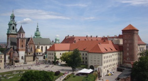 Ekshumacja na Wawelu. Proboszcz Katedry potwierdza