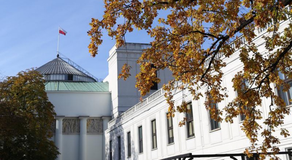 Kancelaria Sejmu: Zawieszenie prawa wstępu fotoreporterowi uprawnione