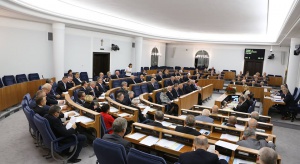 Senat zajmie się losami Krajowej Administracji Skarbowej