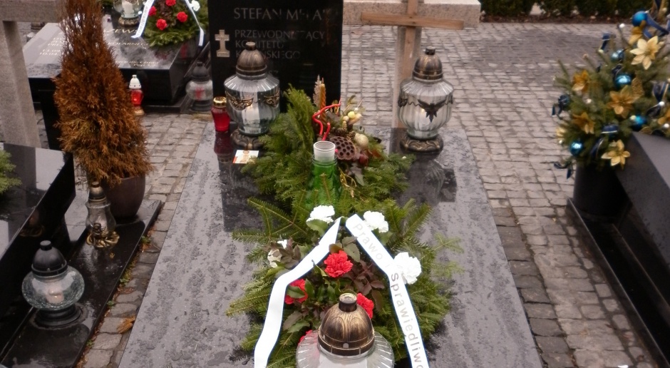 Katastrofa w Smoleńsku, ekshumacje: Ciało Stefana Melaka zostanie zbadane w Zakładzie Medycyny Sądowej