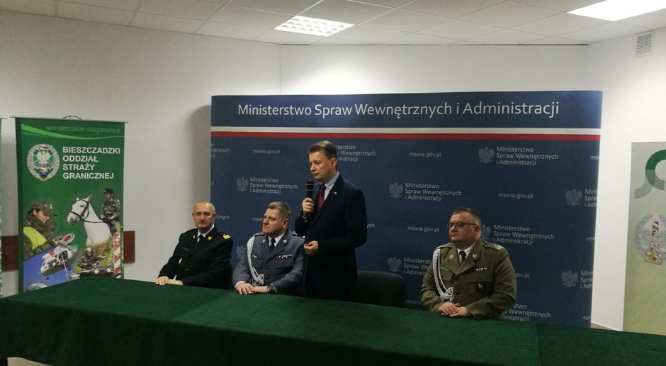 Szef MSWiA odwiedził centrum współpracy służb z Polski i Słowacji