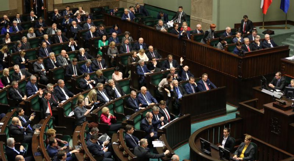 Projekt ws. zgromadzeń, opozycja do PiS: Najlepiej od razu przegłosujcie zakaz manifestacji antyrządowych