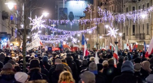 Manifestacje w całej Polsce. Na ulice wyszli politycy, nauczyciele, przedstawiciele KOD i ZNP