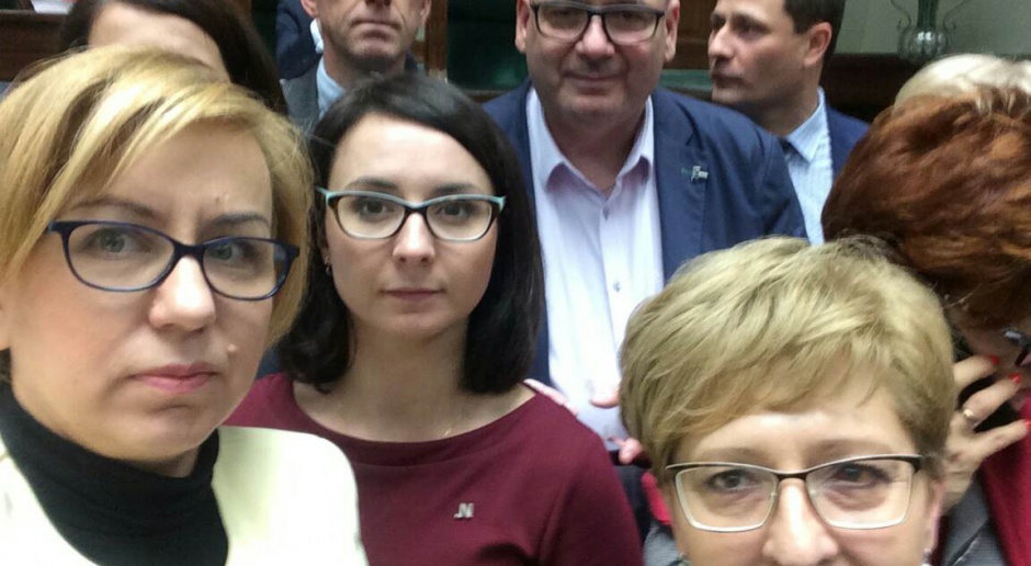 Sejm, Kamila Gasiuk-Pihowicz: Jarosław Kaczyński ciągnie Polskę w przepaść