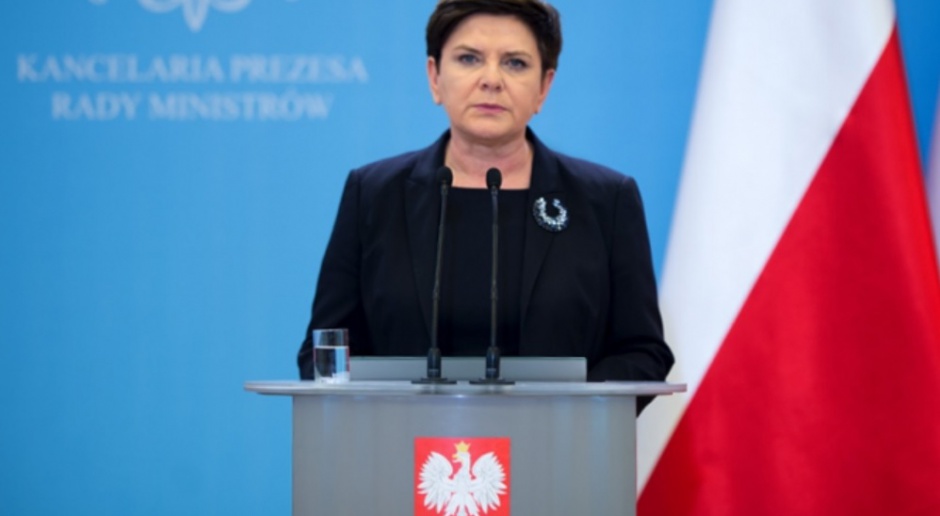 Premier: Polacy czekają na rozmowy, a nie przepychanki opozycji