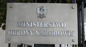 Minister obrony chce ściągać Polaków z zachodu