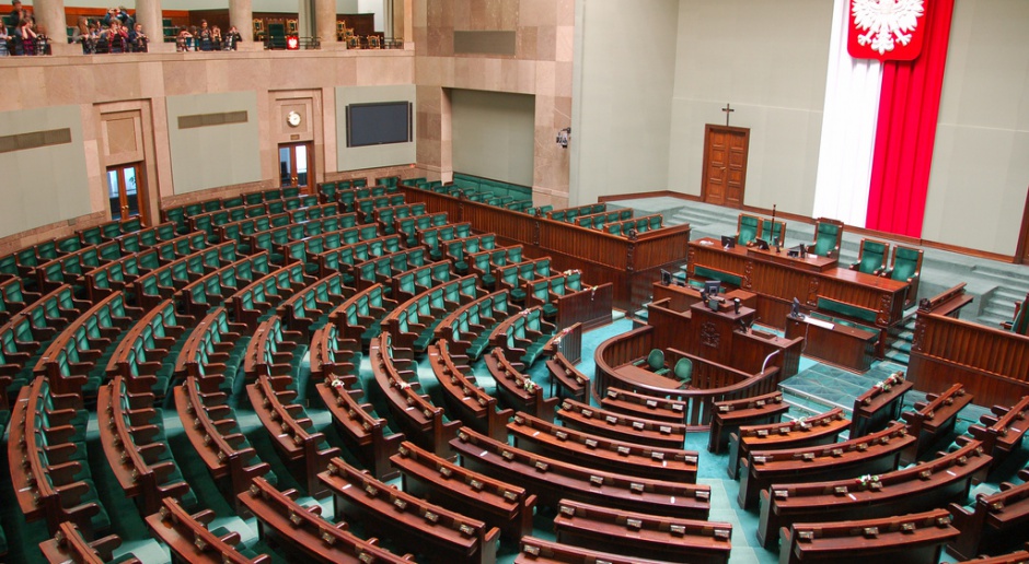 Kancelaria Sejmu: Pracownicy klubu parlamentarnego PiS mogli być na Sali Kolumnowej