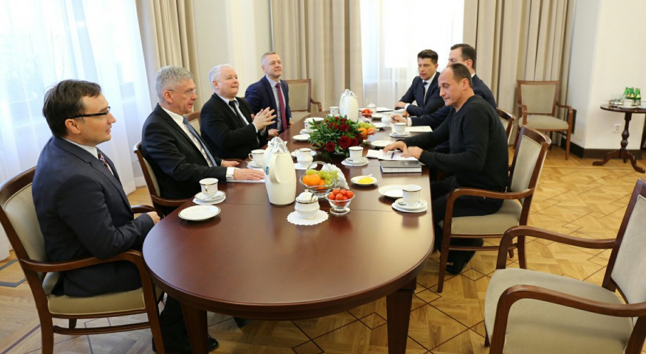 Rozpoczęło się spotkanie marszałka Senatu z liderami partii ws. kryzysu sejmowego