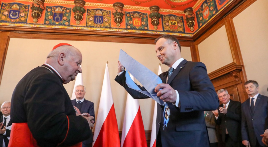 Stanisław Dziwisz odznaczony Orderem Orła Białego 