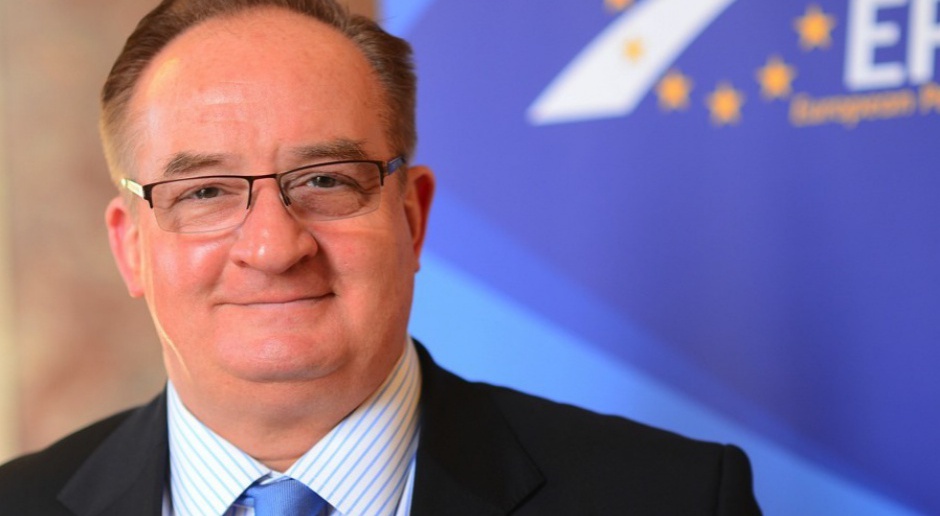 Jeśli Jacek Saryusz-Wolski nie zostanie szefem RE będzie ministrem spraw zagranicznych? PiS wyjaśnia