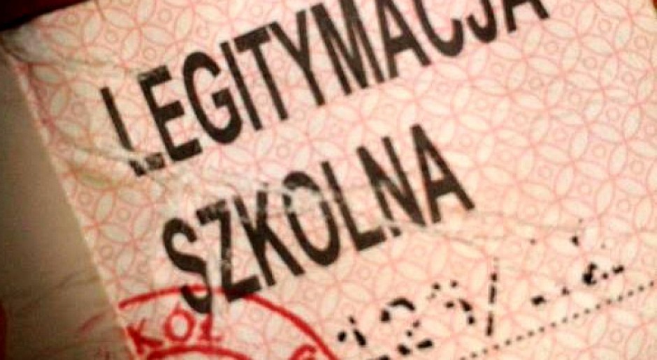 Uczniowie szkół polonijnych zwolnieni z opłat za legitymacje