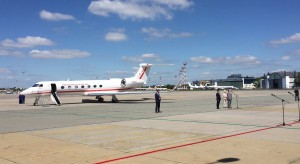 Pierwszy samolot dla VIP-ów wylądował w Polsce (zdjęcia)