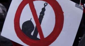 Młodzież Wszechpolska manifestowała przeciw islamizacji Europy