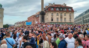 Miesięcznica smoleńska i kontrmanifestacja: Są wnioski o ukaranie 44 osób